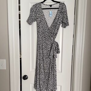 Ann Taylor Black and White Wrap Midi Dress